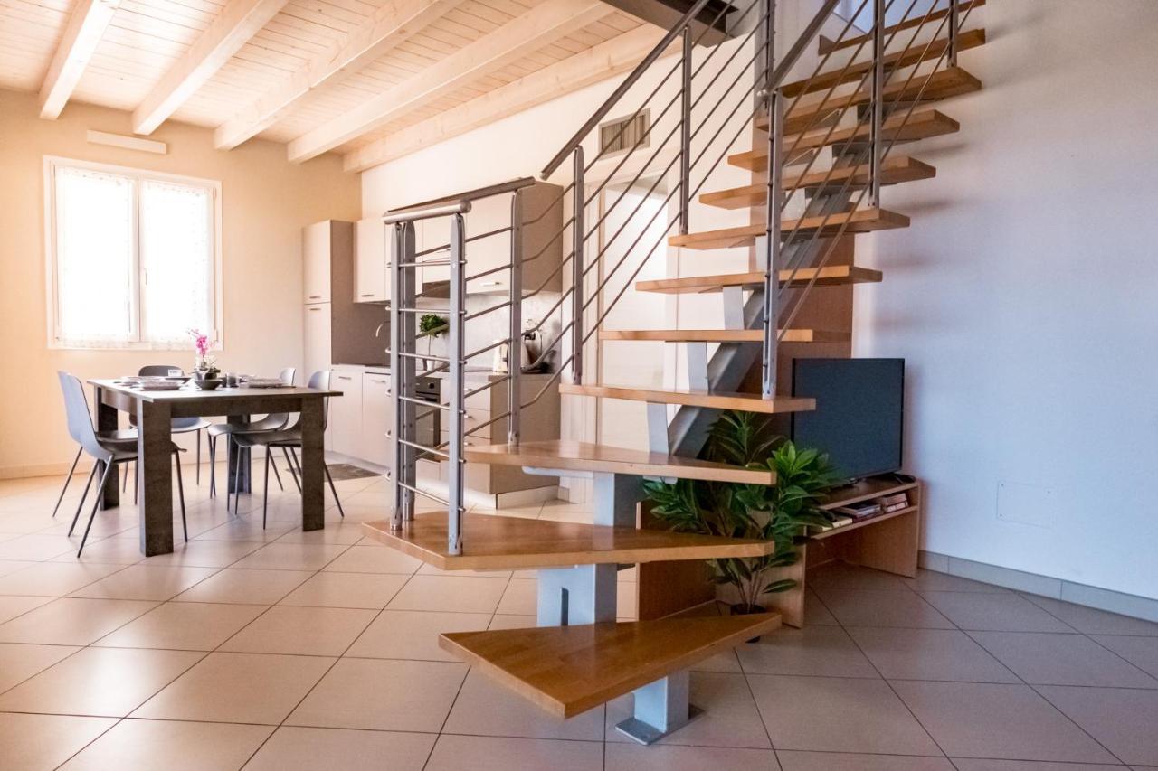 Residenza Oleandro Διαμέρισμα Ντεζεντσάνο ντελ Γκάρντα Εξωτερικό φωτογραφία