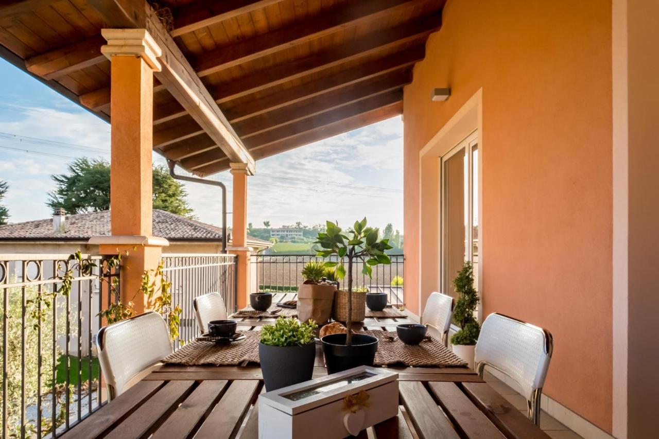Residenza Oleandro Διαμέρισμα Ντεζεντσάνο ντελ Γκάρντα Εξωτερικό φωτογραφία